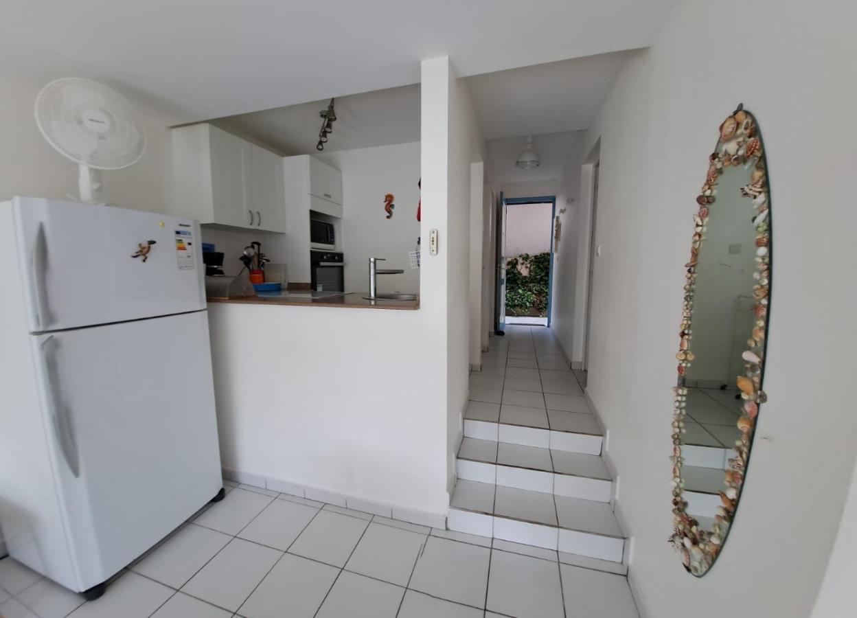 Vue Mer, Piscine, Appartement 4 Personnes Ле-Гозье Экстерьер фото